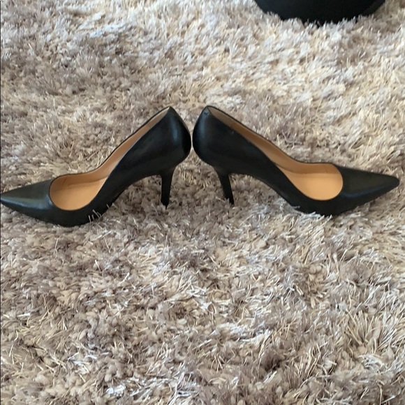 Charles by Charles David - Picture 2 of 3